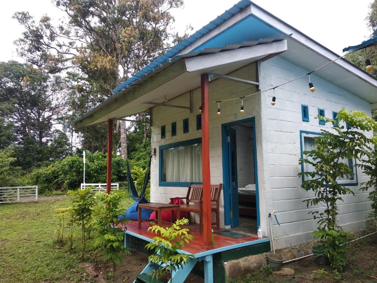 Tanjong Tinggi Cottage Sijuk Exterior foto
