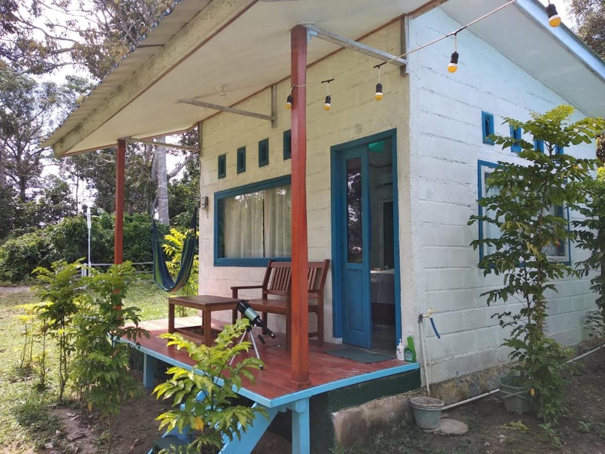 Tanjong Tinggi Cottage Sijuk Exterior foto