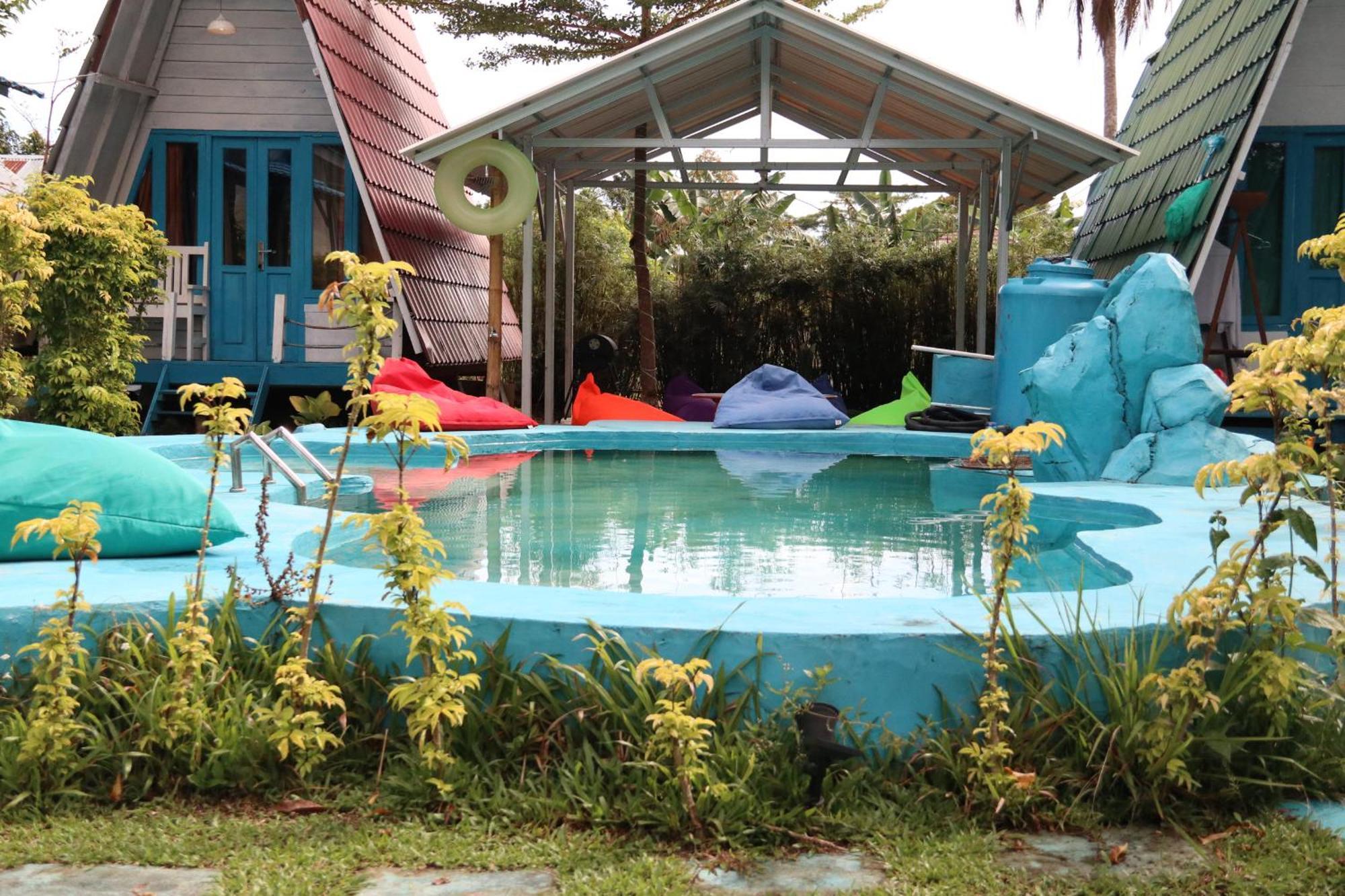 Tanjong Tinggi Cottage Sijuk Exterior foto